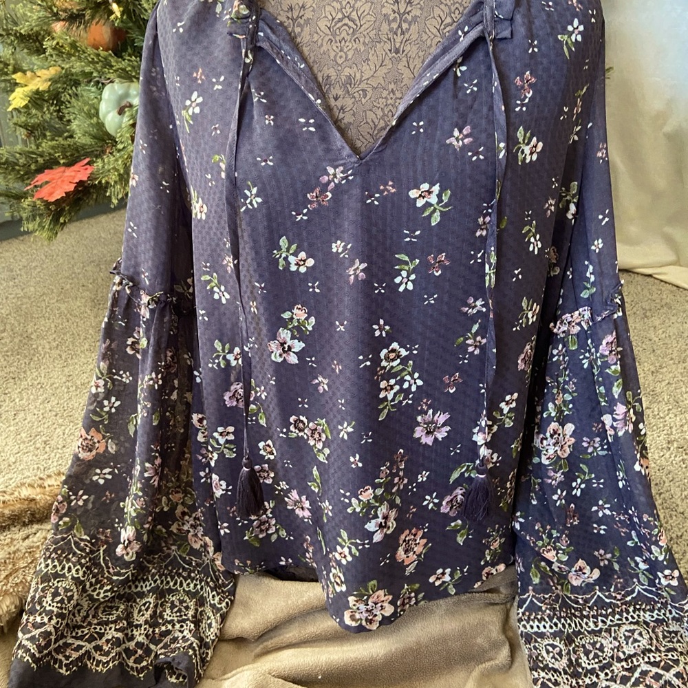 Gray floral sheer blouse